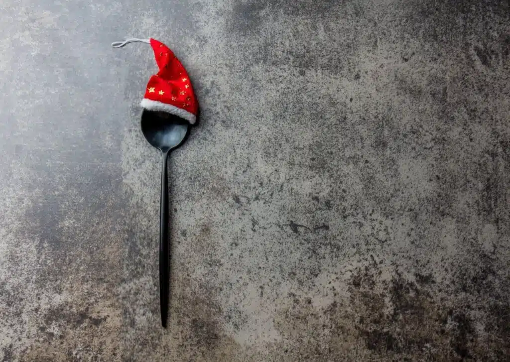 6 Holiday Eating Hacks